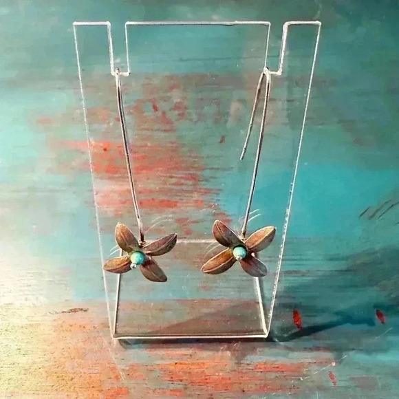 Jamie Cassavoy Sterling Silver and Turquoise Drop Earrings - Picture 2 of 2